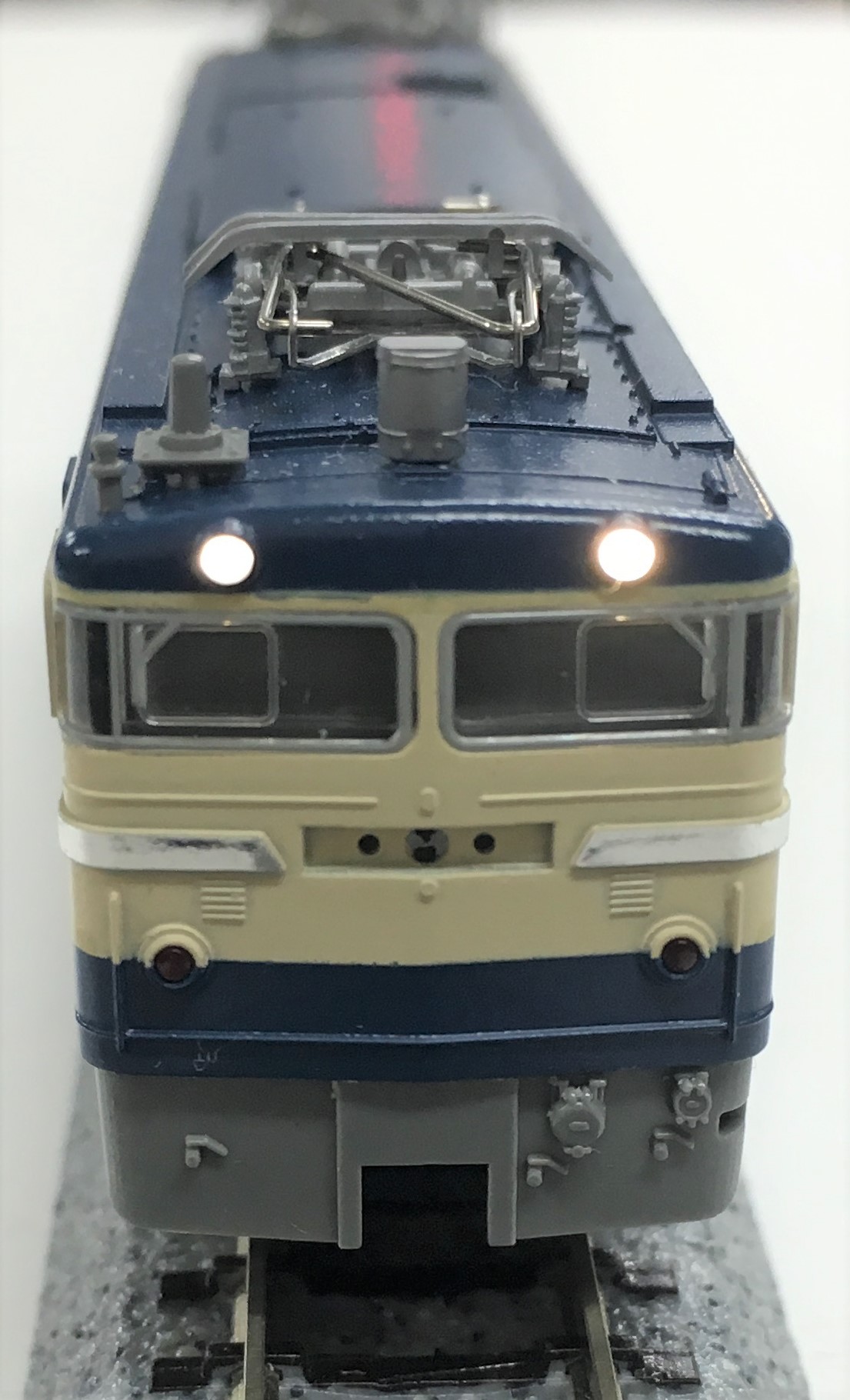 KATO製機関車用電球色LEDライト基板開発中 – モデルトレインプラス公式